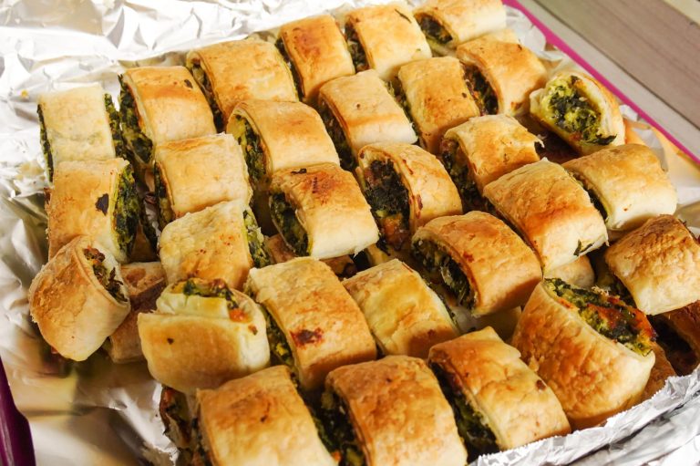 Homemade Spinach and Ricotta Rolls